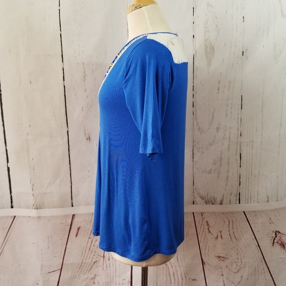 Lace Back Low Cut Blue Tunic Top - Picture 5 of 8